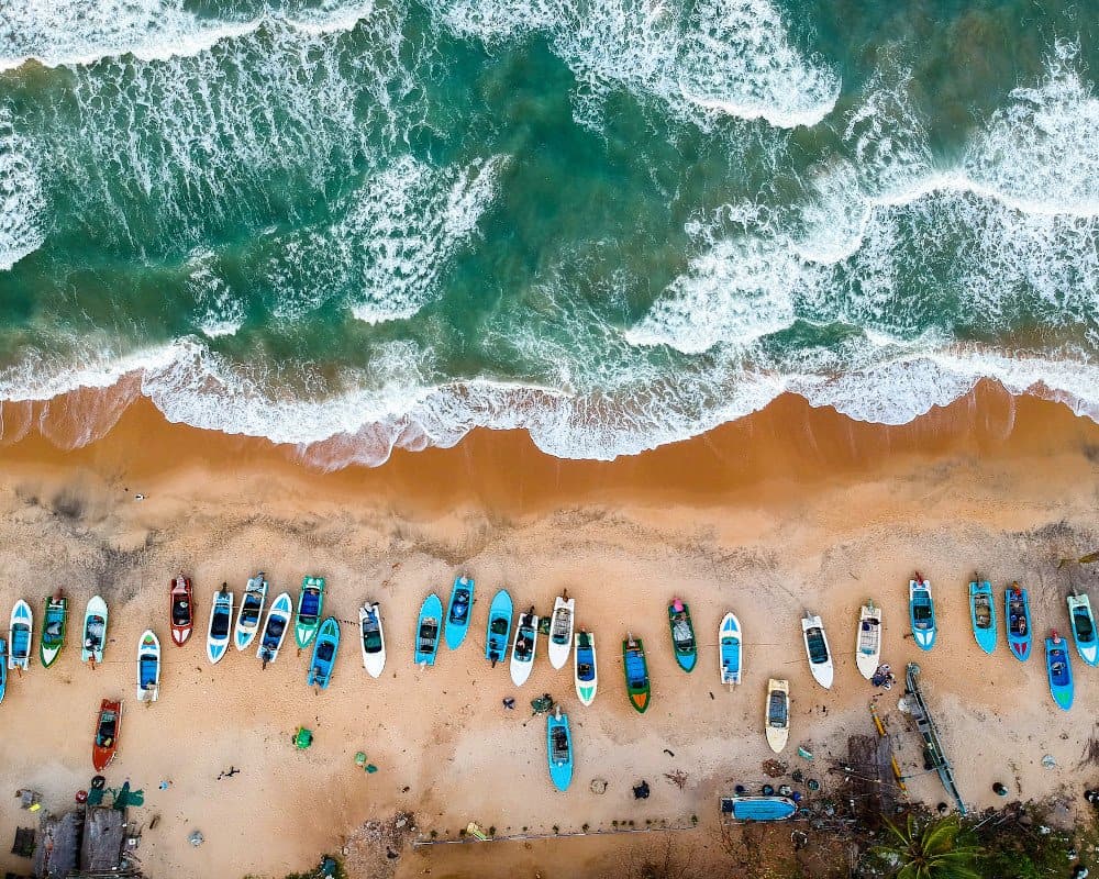 Arugam bay surf - journey to ceylon